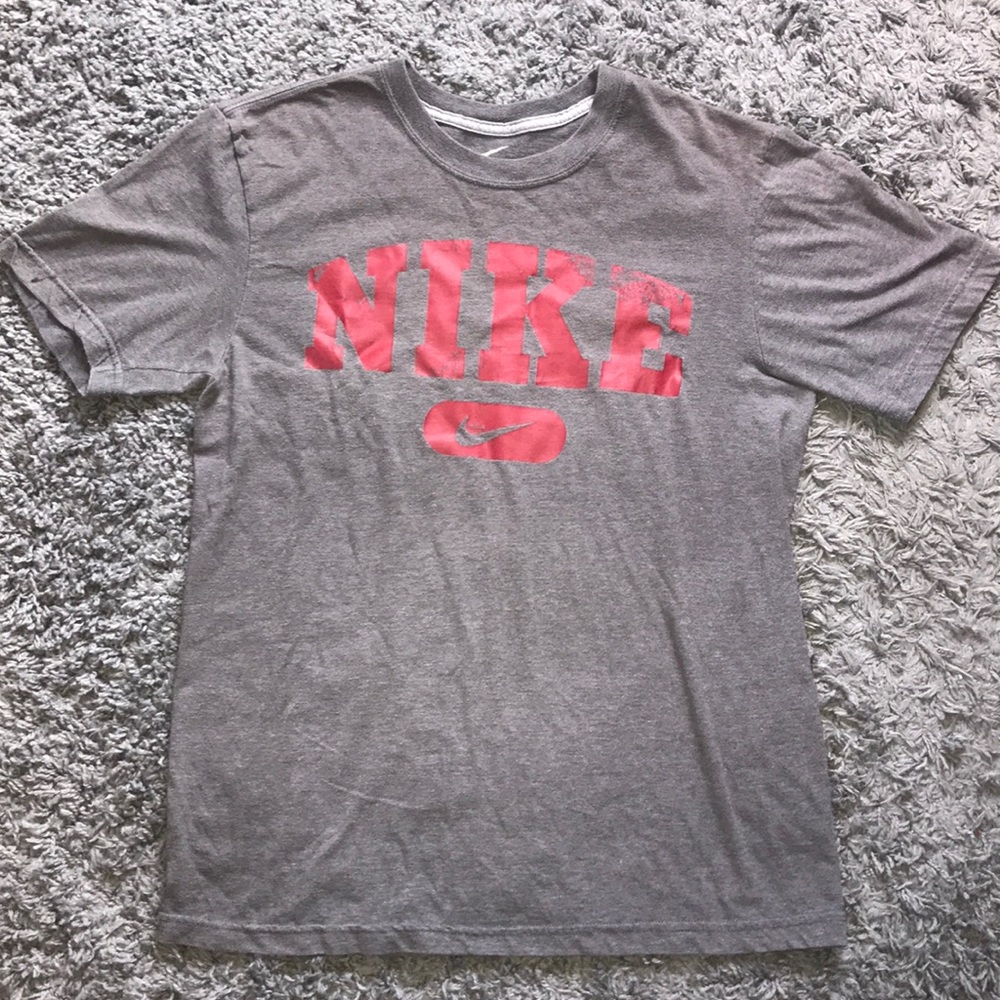 Grey Nike T-Shirt